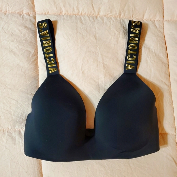 Victoria's Secret Other - 32D Wireless